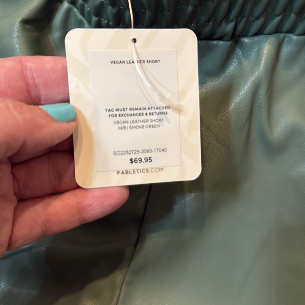 Fabletics Vegan Leather High-Waisted Short Size Medium‎ NWT - Picture 8 of 12